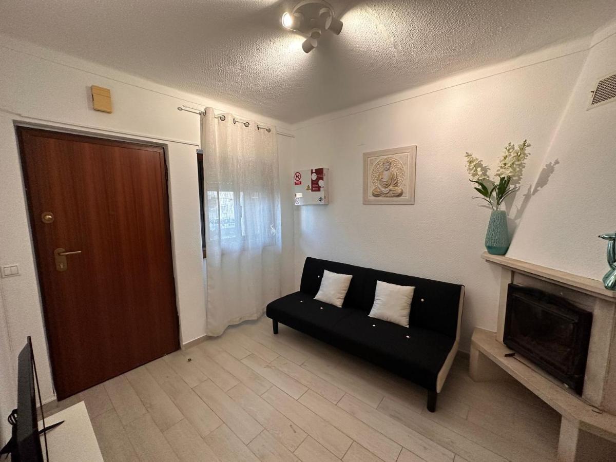 Riya Apartments Lisbon Luaran gambar